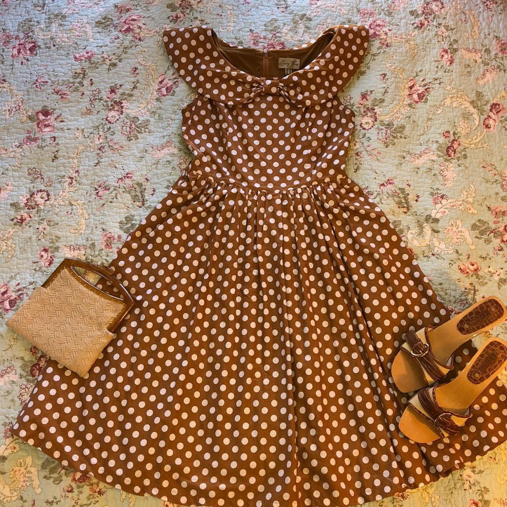 Lindy Bop Brown and White A-Line Midi Dress